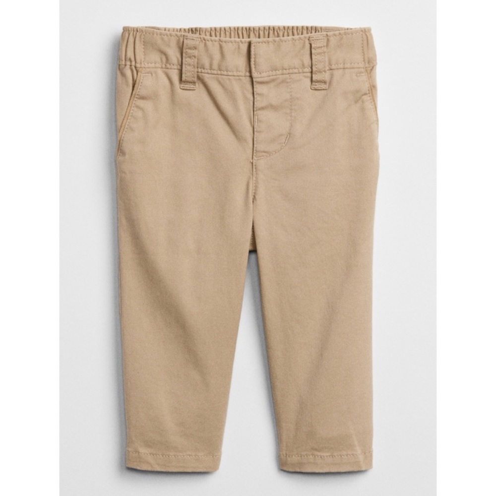 NWT Gap Baby Boy Khakis in Stretch Size 3-6 Months